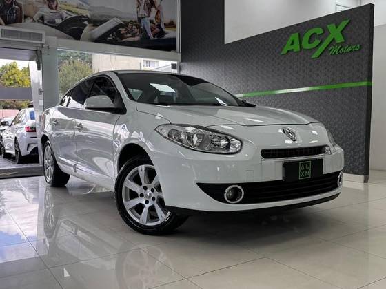 RENAULT FLUENCE 2.0 PRIVILÉGE 16V FLEX 4P AUTOMÁTICO
